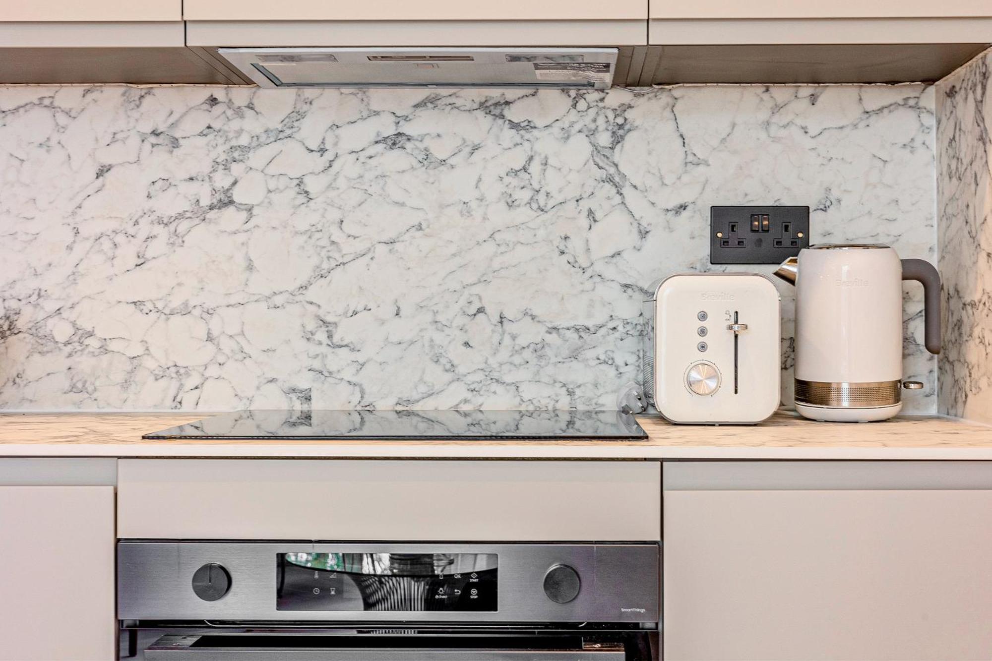 Appartamento New Listing 2br Flat, 1min To Hampstead St Londra