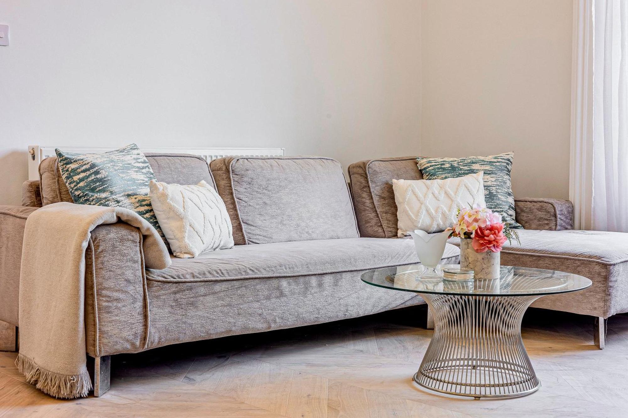 Apartment New Listing 2br Flat, 1min To Hampstead St London